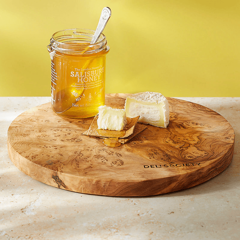 Madelyn The French Edition Cheese & Wine Gift Set