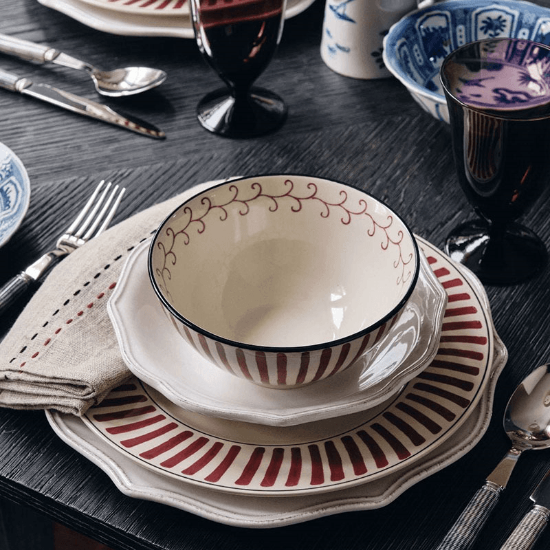 Kintaro Set of 4 Dinner Plates, D28cm, Cochineal