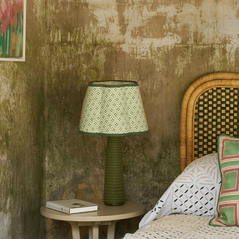 Finestra Scalloped Shade, D25.5cm, Green