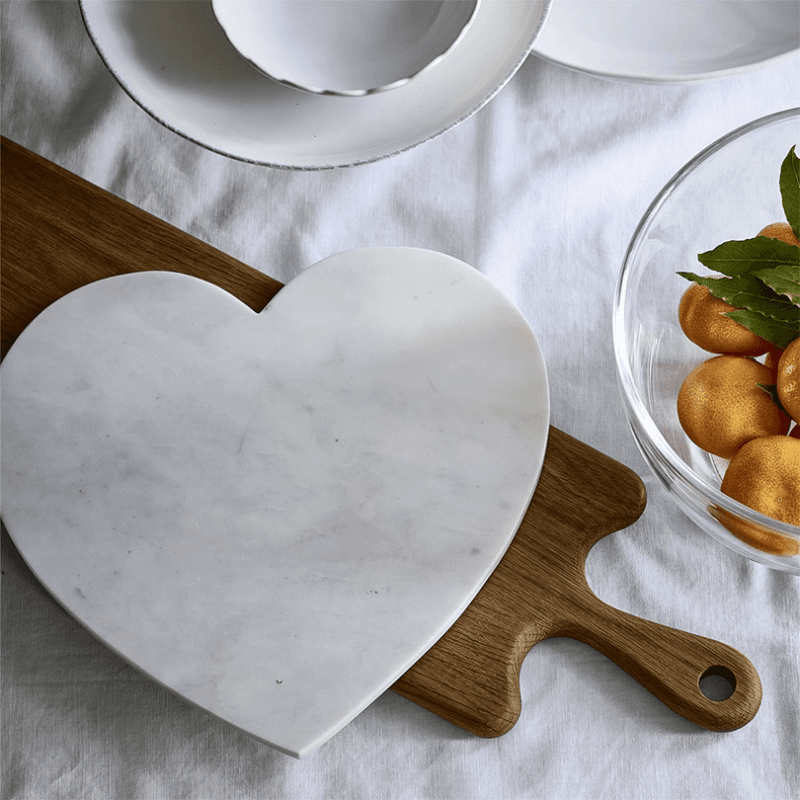 Heart board, H1 x W30 x L31cm