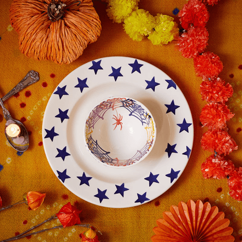 Image showing the Blue Star Plate, D27cm, Cream product.