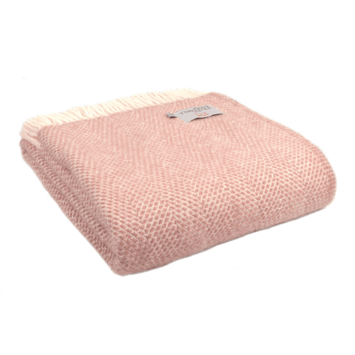 Image showing the Beehive Throw, 150 x 183cm, Dusky Pink product.