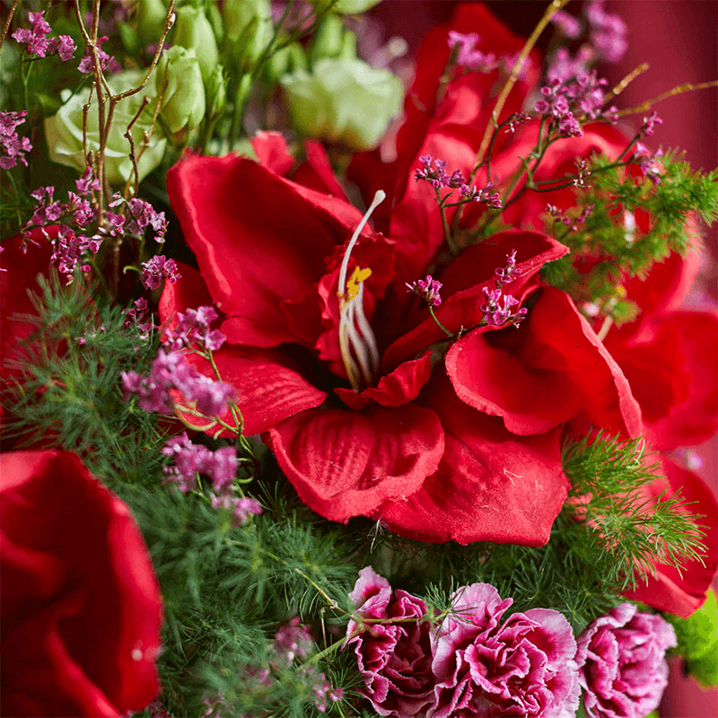 Showstopper 12 Month Flower Subscription and Bespoke Vase