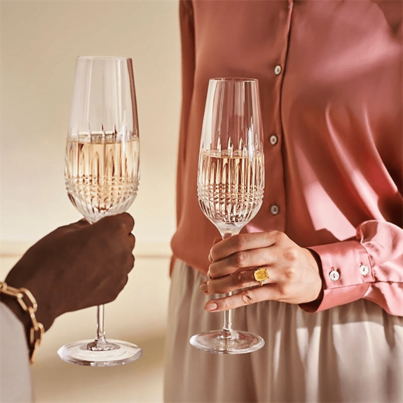 Lismore Diamond Essence Set of 2 Flutes, 315ml, Clear