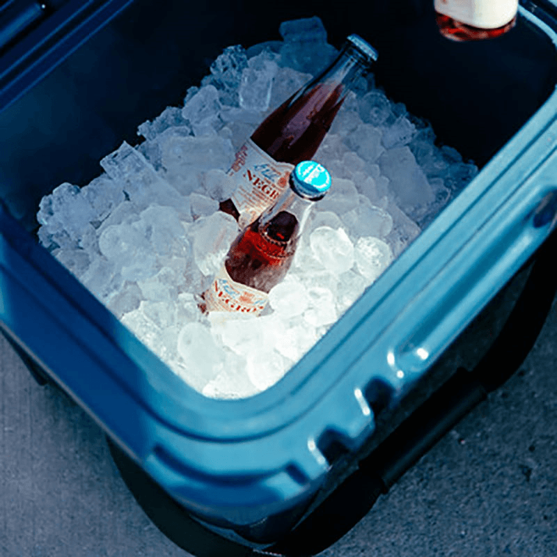 Roadie 60 Wheeled Cooler, H52cm, Navy
