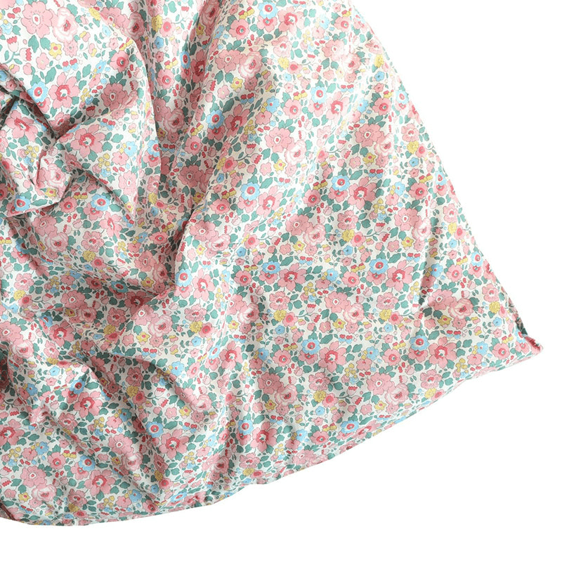 Betsy Candy Floss/Wiltshire Bud Heirloom Quilt, King, Pink