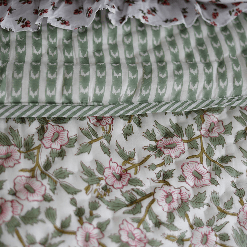Floral Quilt, King, Green & Pink