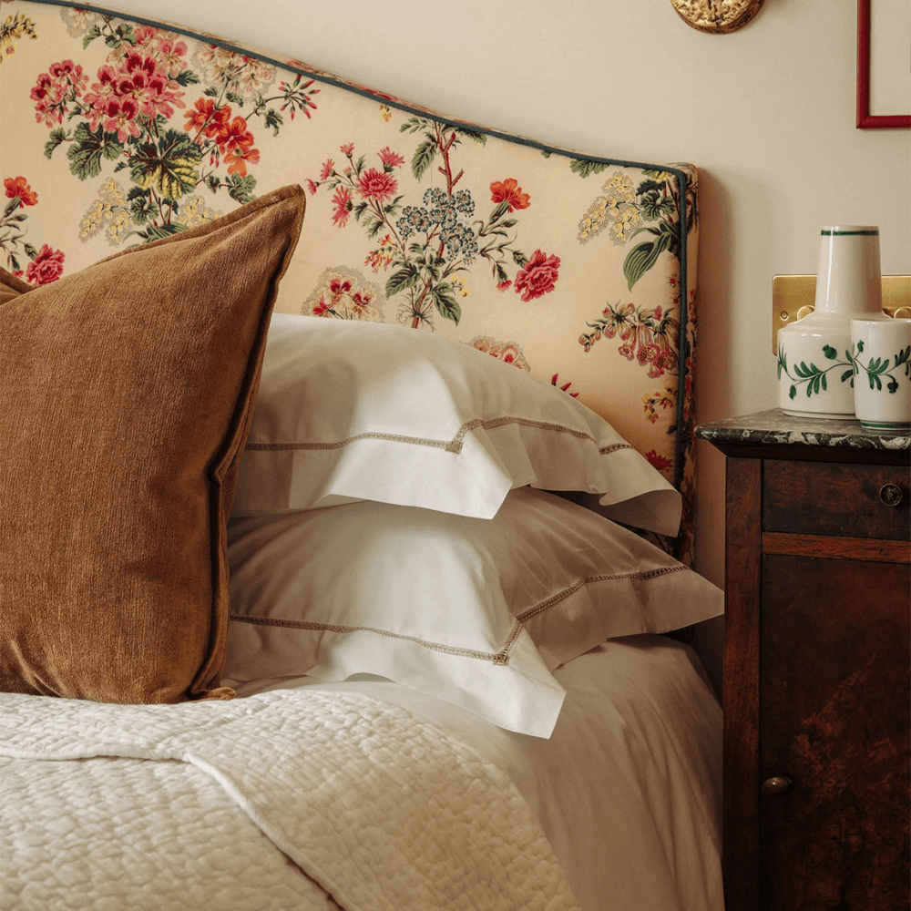 Nina Scalloped Bedspread