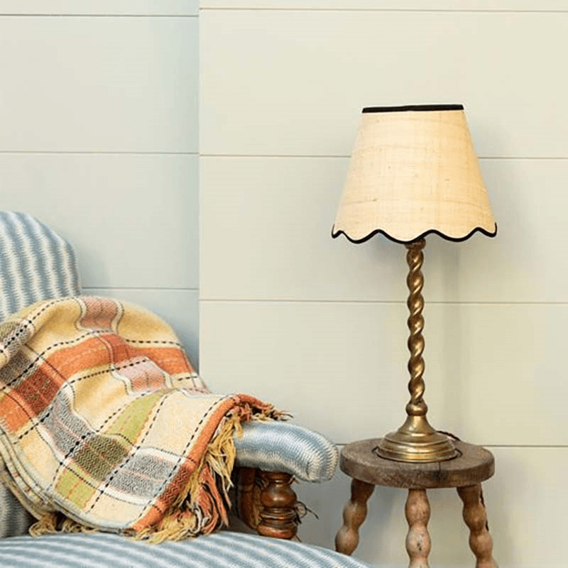 Raffia Scallop Small Lampshade, Black Trim