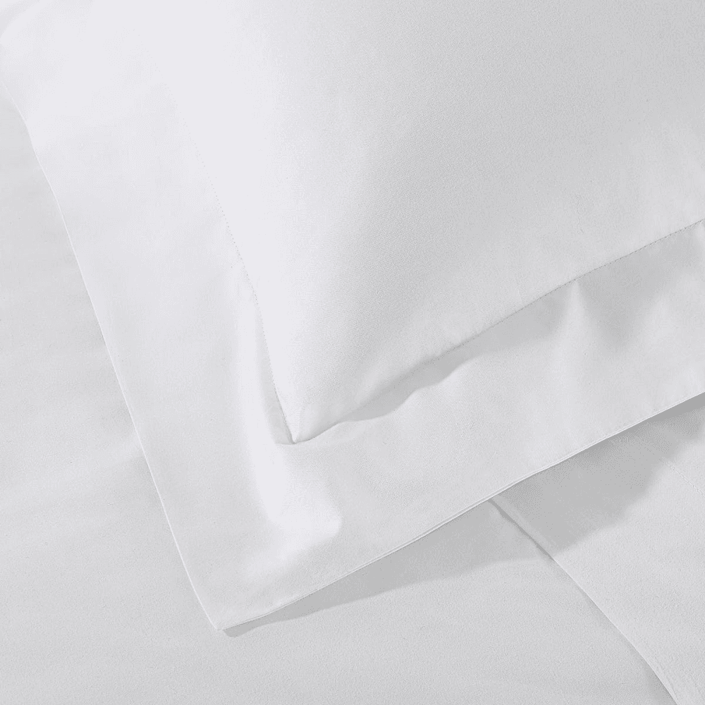 300 Thread Count Egyptian Cotton Sateen King duvet cover, W225 x L220cm, White