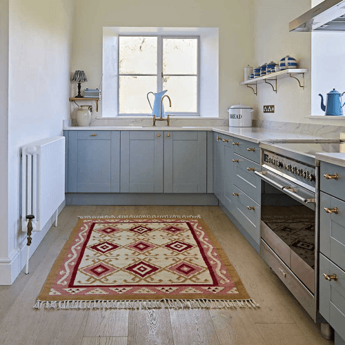 Image showing the Heraldic Rug, 150 x 90, Gwynevere product.