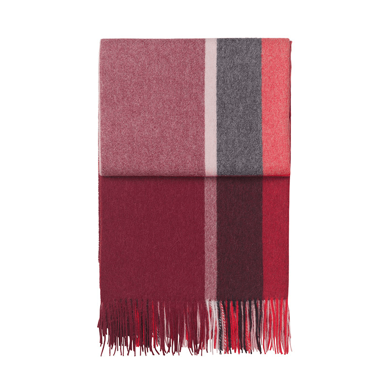 Manhattan Plaid Throw, H200cm x W130cm, Bordeaux/Red