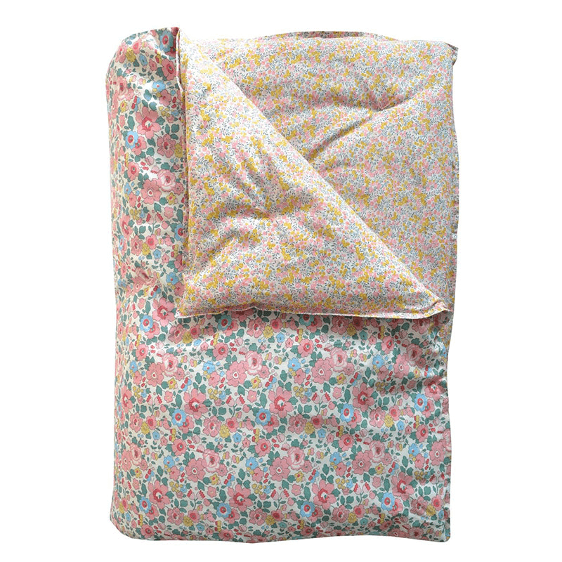Betsy Candy Floss/Wiltshire Bud Heirloom Quilt, King, Pink