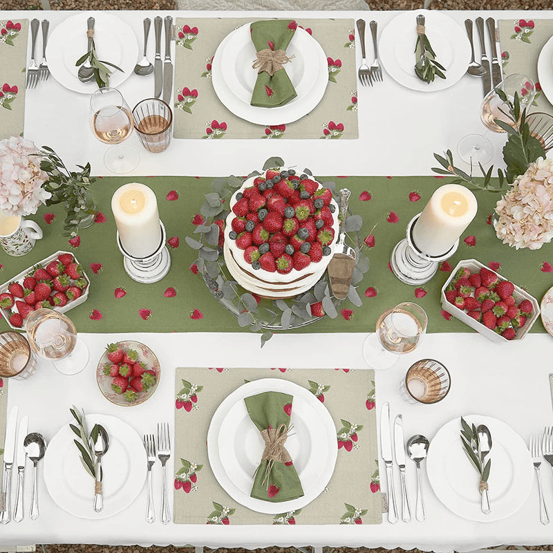 Strawberries Fabric Placemat, Natural, Green, Red