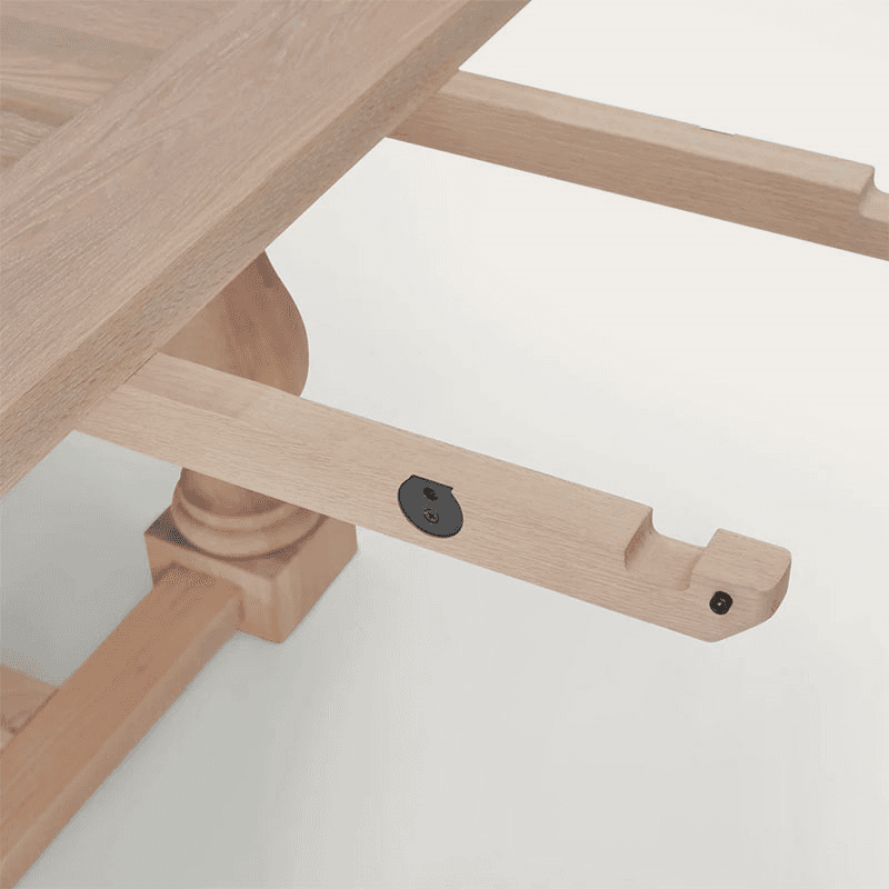 Balmoral 6-10 Seater Extending Dining Table, Natural Oak