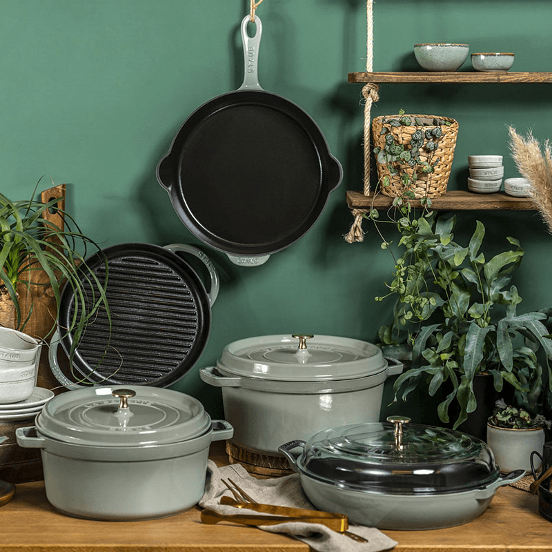 Cast Iron Frying Pan, 28cm, Eucalyptus