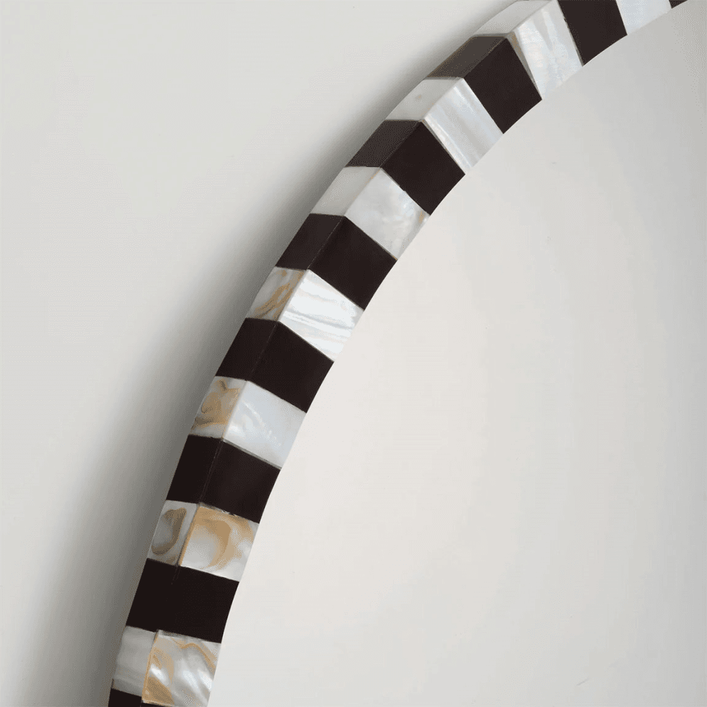 Oval Pearl Mirror, H60cm x W50cm, Brown