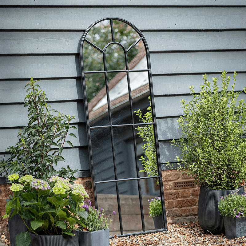 Fulbrook Arched mirror, H170 x W60 x D3cm, Black