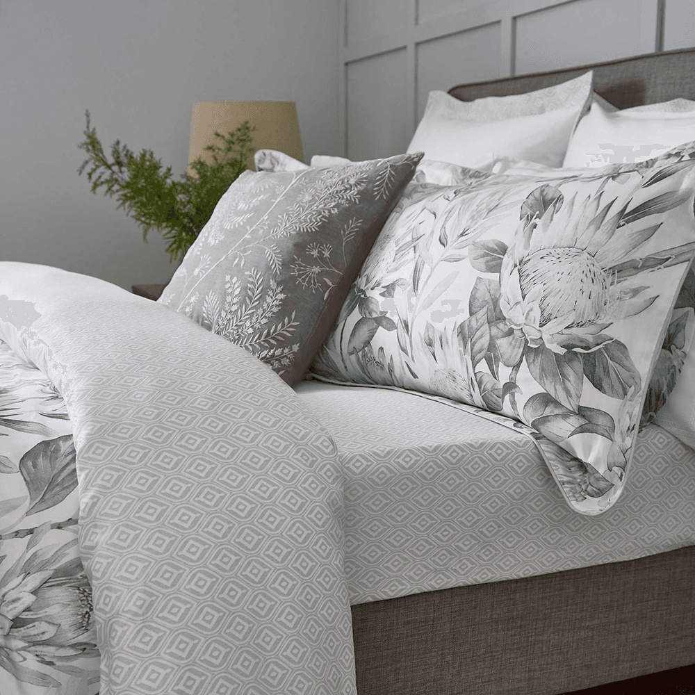 King Protea Fitted Sheet, Grey