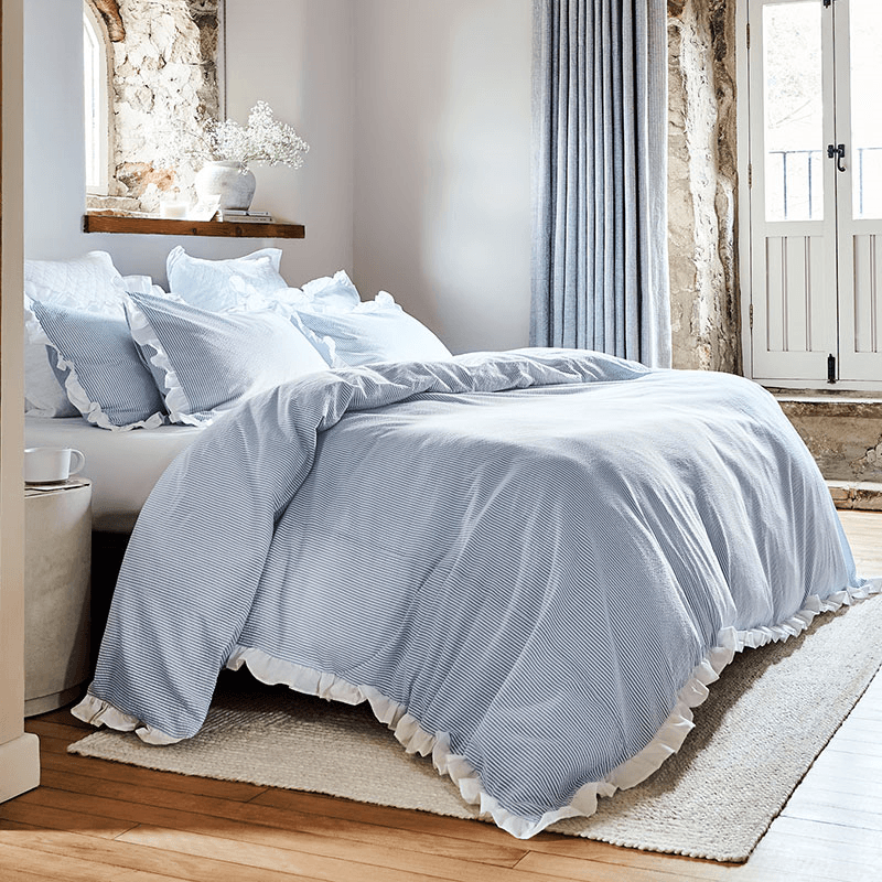 Cotton Seersucker Stripe Duvet Set, King, Blue