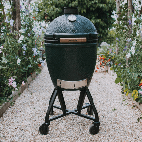 Image showing the Large Big Green Egg product.