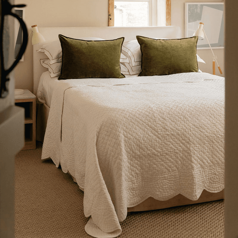 Nina Scalloped Quilted Cotton Bedspread, Double/ King, White