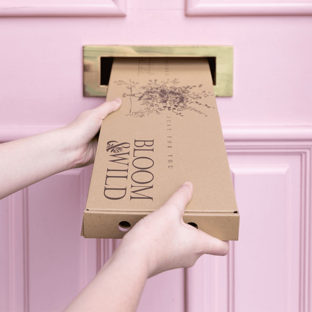 Lux Letterbox flower subscription, 6 months