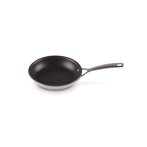 Image showing the Classic 3-ply Non-Stick Omelette Pan, 20cm, Stainless Steel product.
