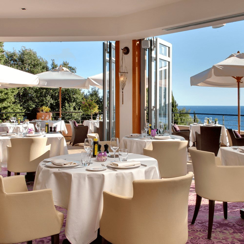 Gift Voucher towards one night at The Tiara Yaktsa for two, Cannes
