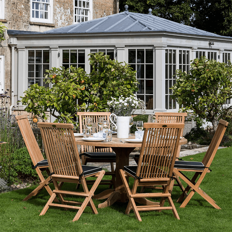 Daisy Round Table, D90cm, Teak