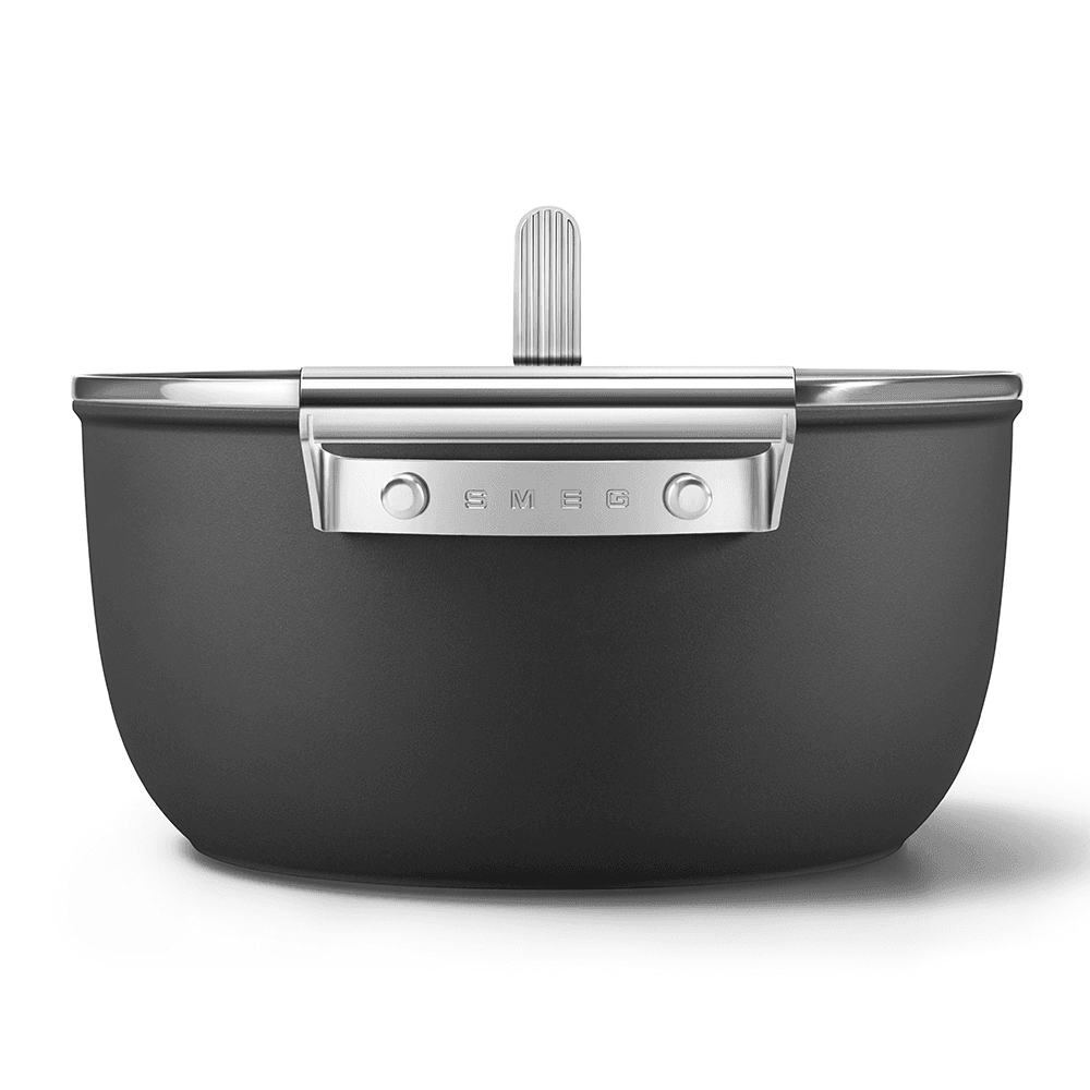 Retro 50's Style Non-Stick Casserole Dish, 26cm, Black