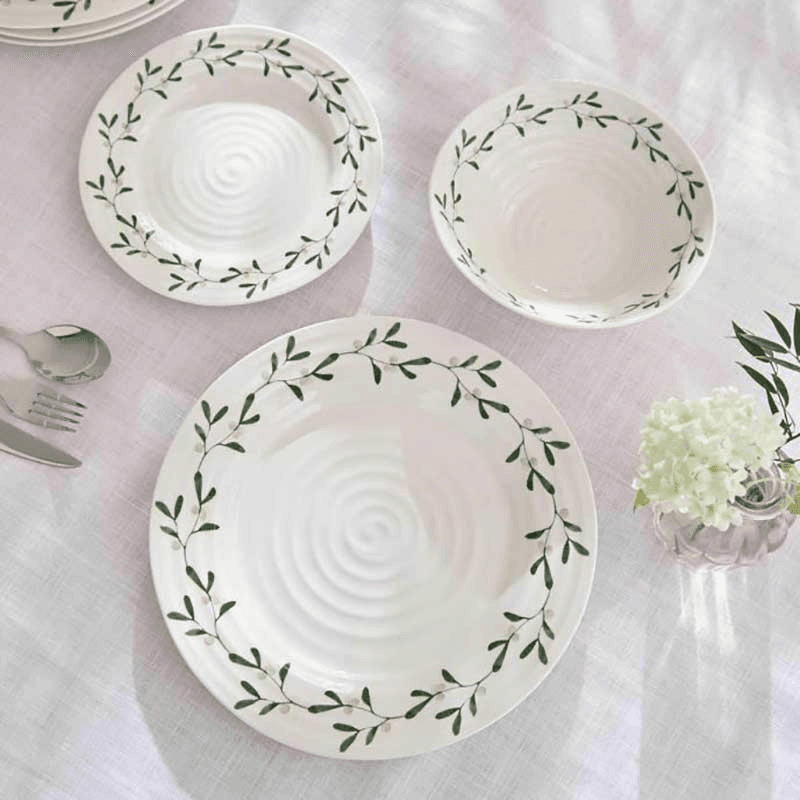 Mistletoe 12 Piece Dinnerware Set, White/Green