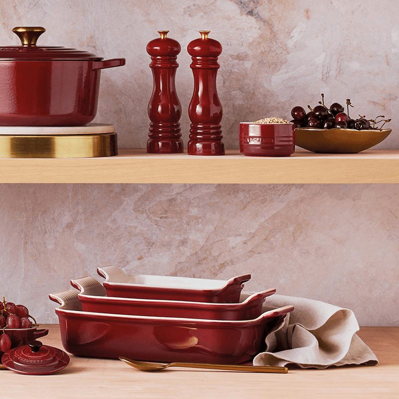 Stoneware Heritage Rectangular Dish, 32cm, Garnet