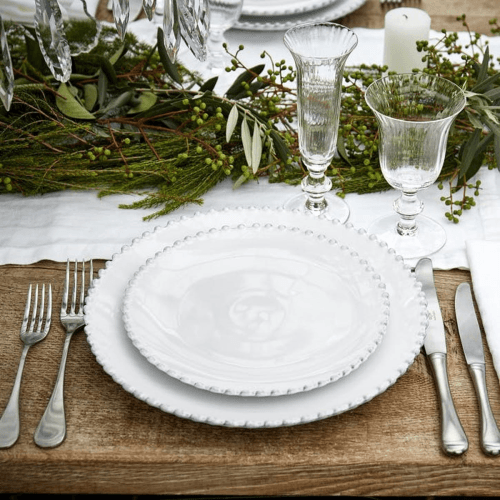 Image showing the Pearl Set of 6 dinner plates, 28cm, white product.