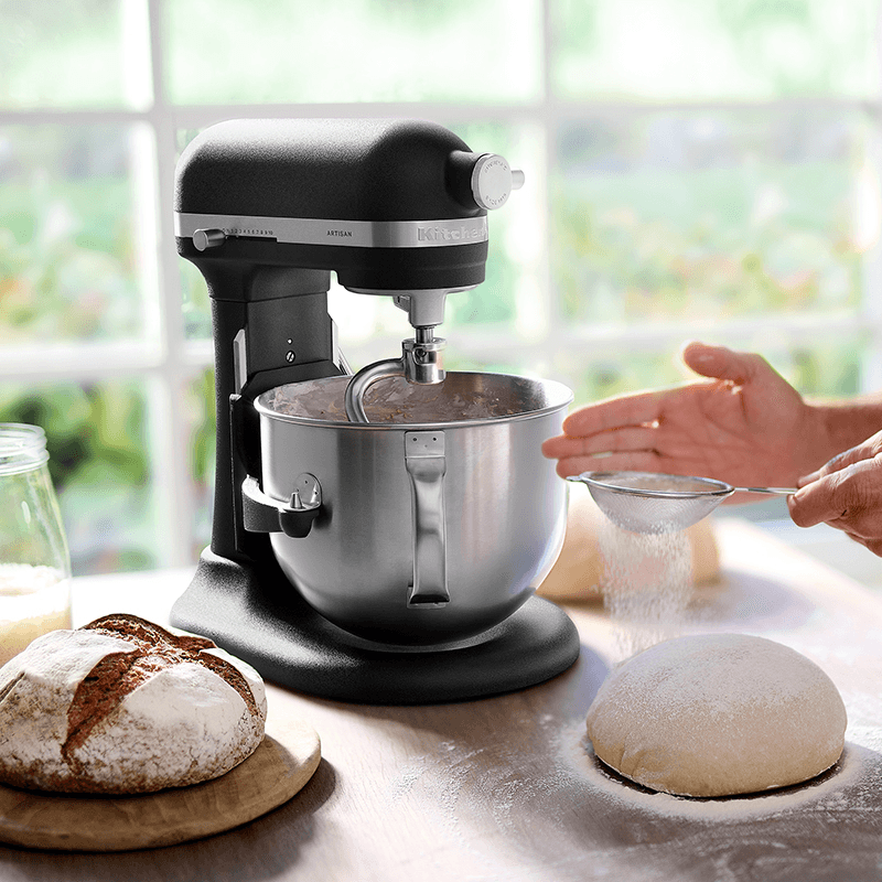 Bowl Lift Mixer, 6.6L, Cast Iron Black