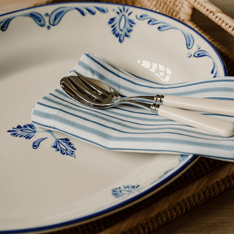 Eleanor Platter, 46x 35cm, Blue