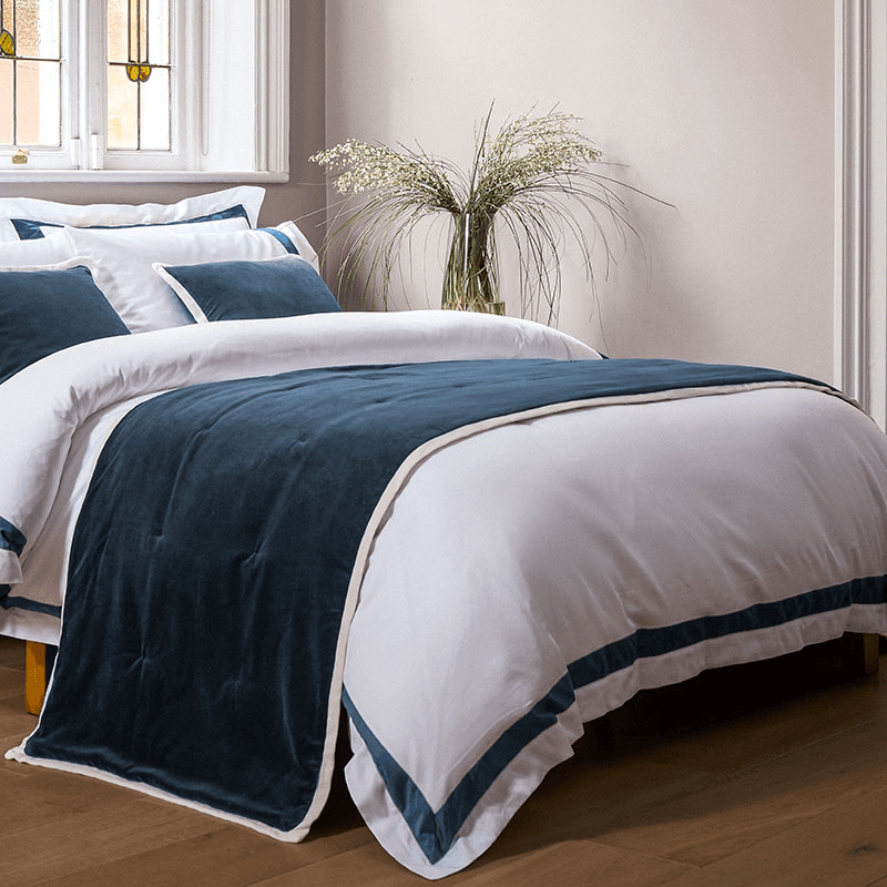 Eltham Bed Runner, 61 x 177cm,, Navy