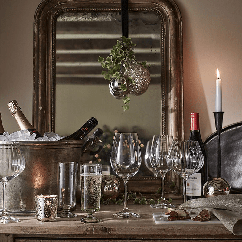 Kinsley Set of 4 Toasting Flutes, 200ml, Clear