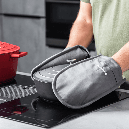 Image showing the Cast Aluminium Casserole Dish, 2.5L, Black product.