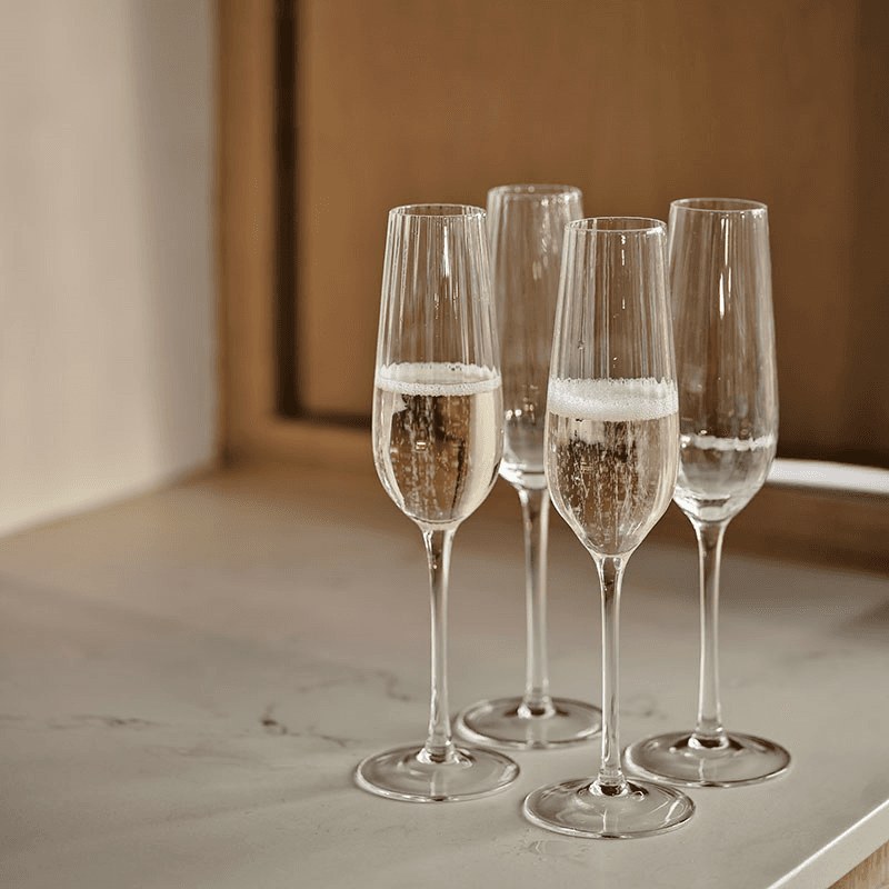 Ribbed Set of 4 Ribbed Champagne Wine Glasses, H25cm, Clear