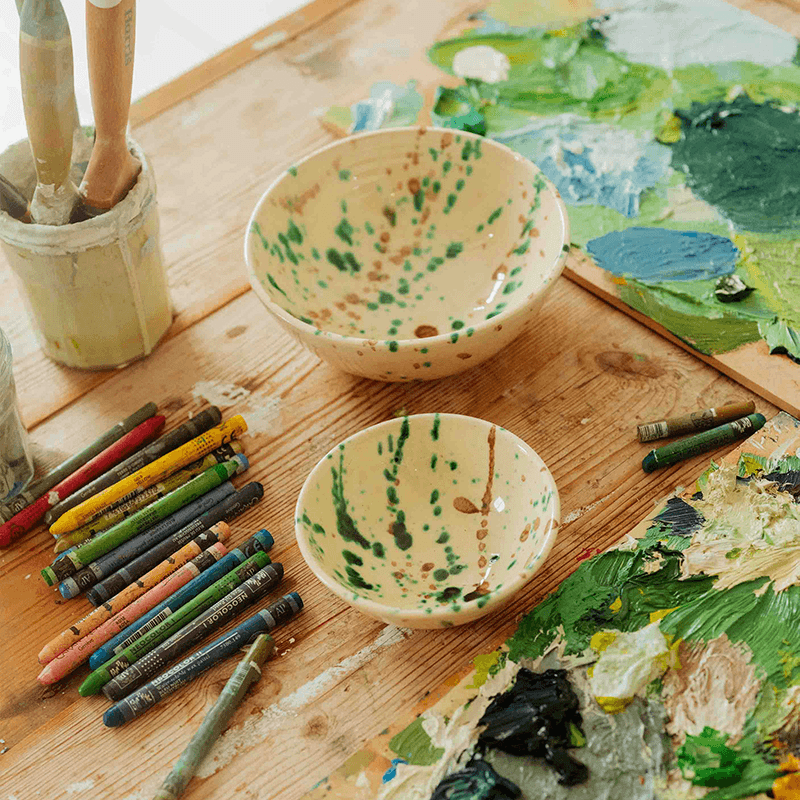 Manchada Set of 4 Speckled Bowls, D15cm, White & Green