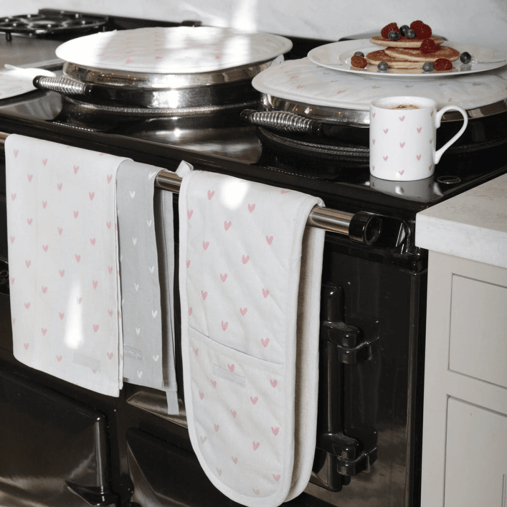 Hearts Double oven glove, 18 x 84cm