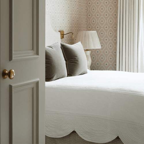 Image showing the Scalloped Bedspread, Super King, White product.