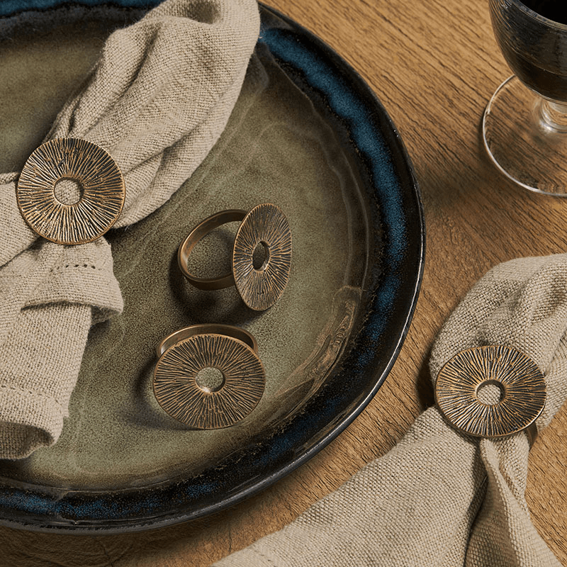 Dankuni Set of 4 Napkin Rings, D4cm, Antique Brass