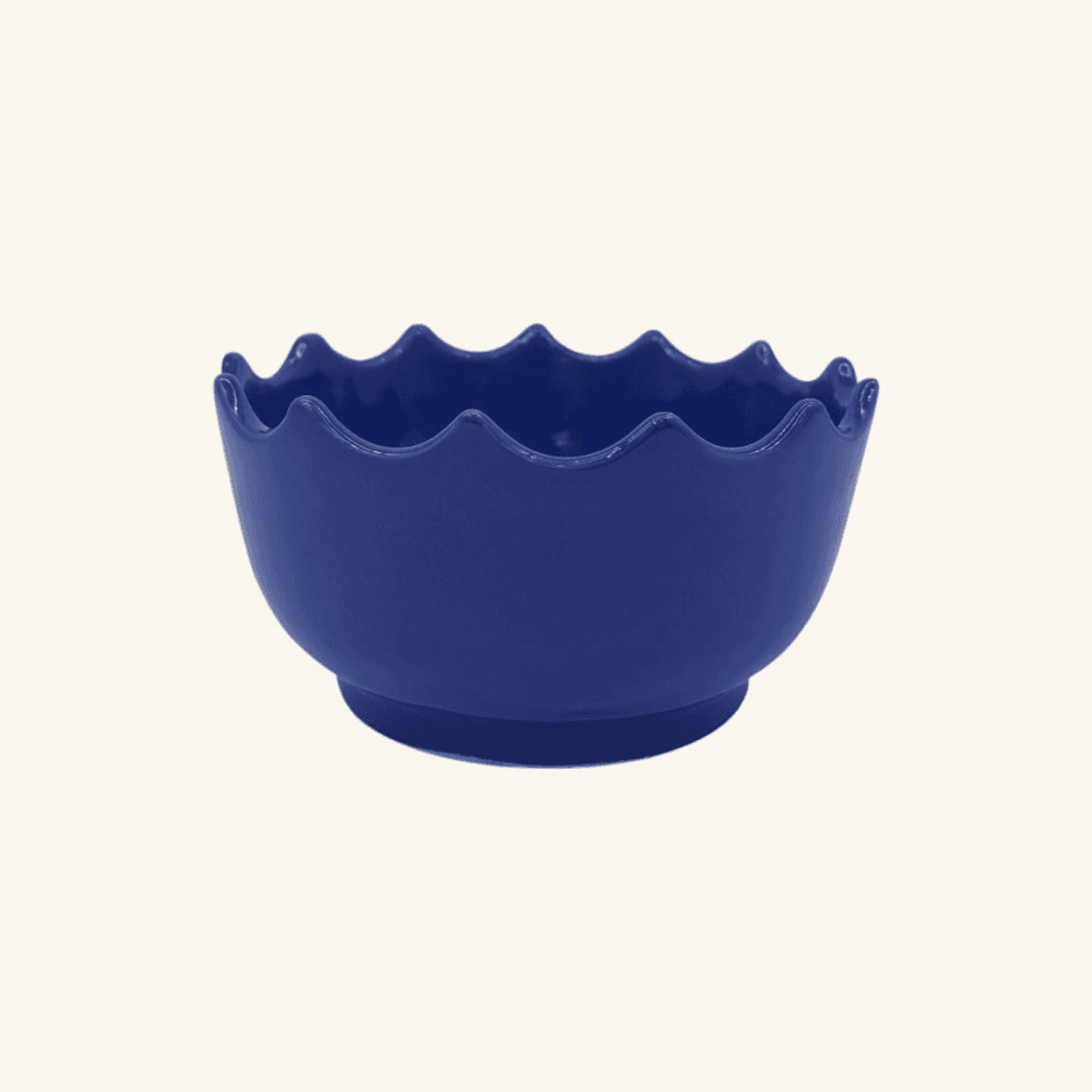 Scalloped Edged Set of 3 Bowls