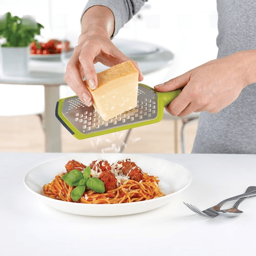 Twist 2-in-1 grater - coarse & fine, Green