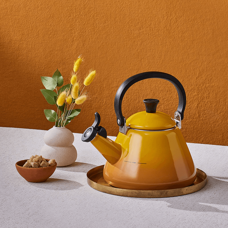 Kone Kettle with Fixed Whistle, 1.6L, Nectar