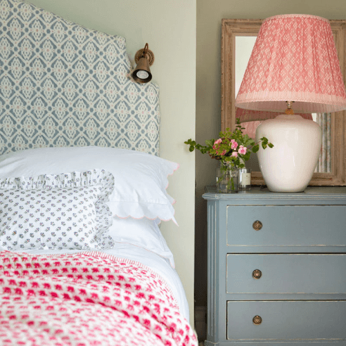 Image showing the Elephant King/Super King  Size Quilt, Pink product.