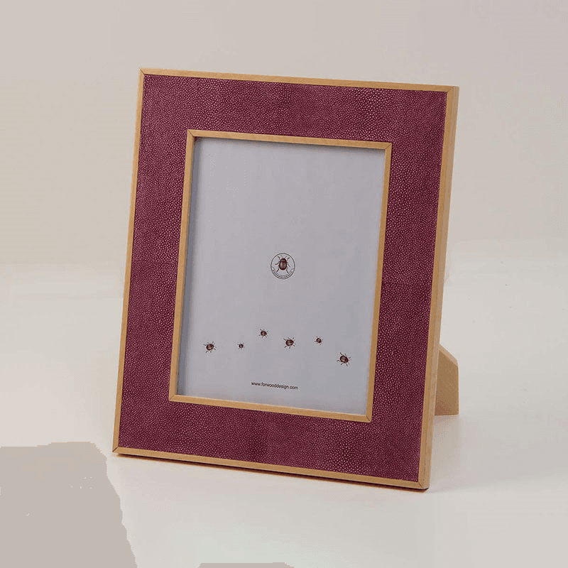 Classic Photo  Frame, 10 x 8", Pink Shagreen