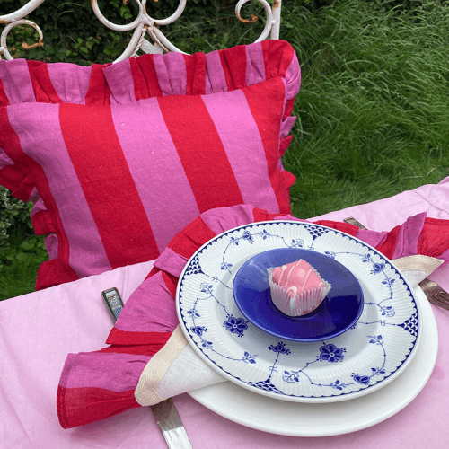Image showing the Broken Stripe Set of 2 Napkins, 33 x 33cm, Fuchsia product.